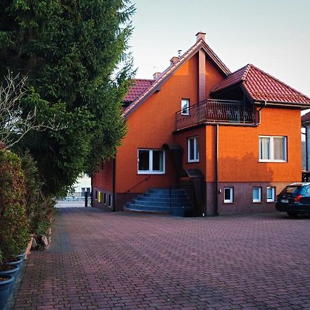 E&M Bed & Breakfast Mikołajki Екстериор снимка