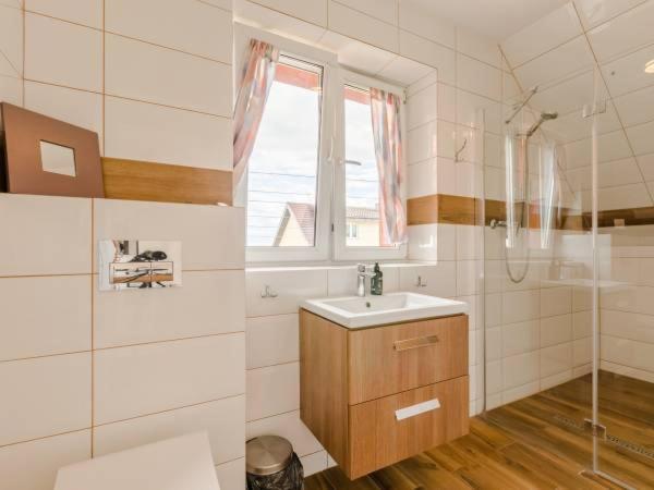 E&M Bed & Breakfast Mikołajki Екстериор снимка