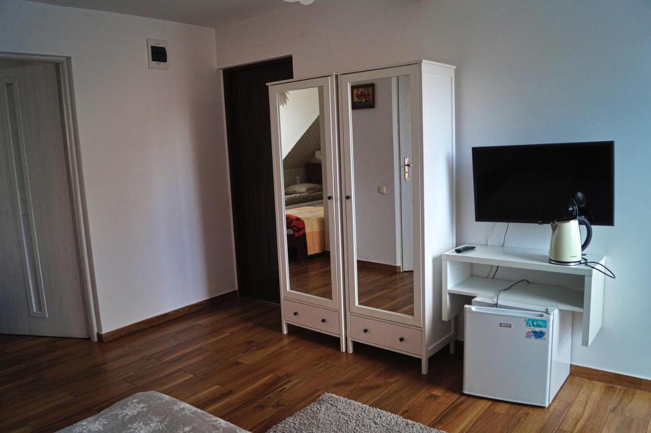 E&M Bed & Breakfast Mikołajki Екстериор снимка