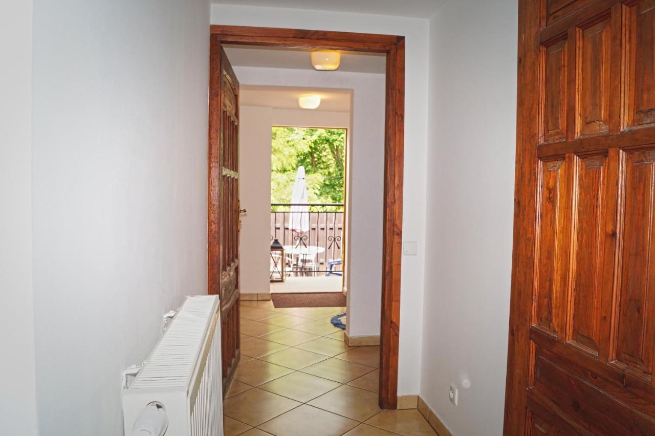 E&M Bed & Breakfast Mikołajki Екстериор снимка