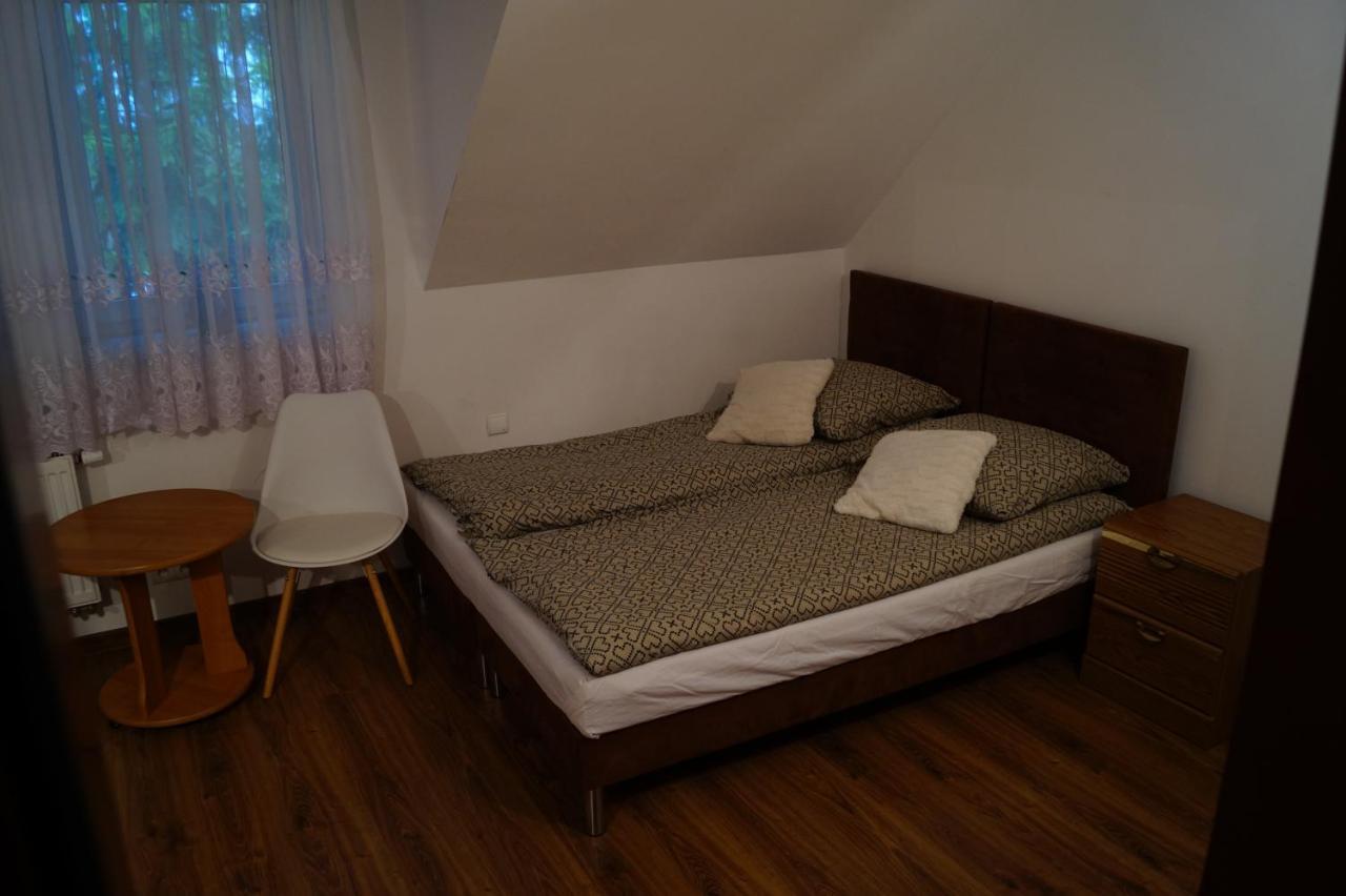 E&M Bed & Breakfast Mikołajki Екстериор снимка