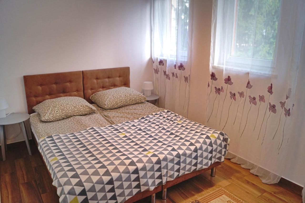 E&M Bed & Breakfast Mikołajki Екстериор снимка