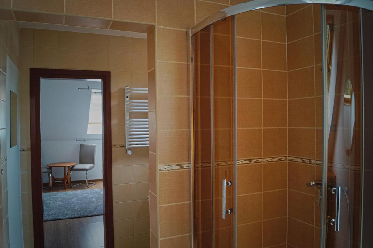 E&M Bed & Breakfast Mikołajki Екстериор снимка